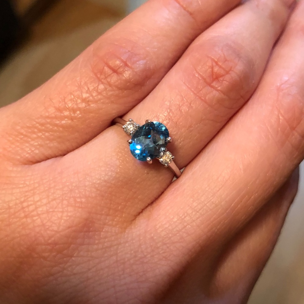 14K White Gold Ring - Diamond & Blue Topaz